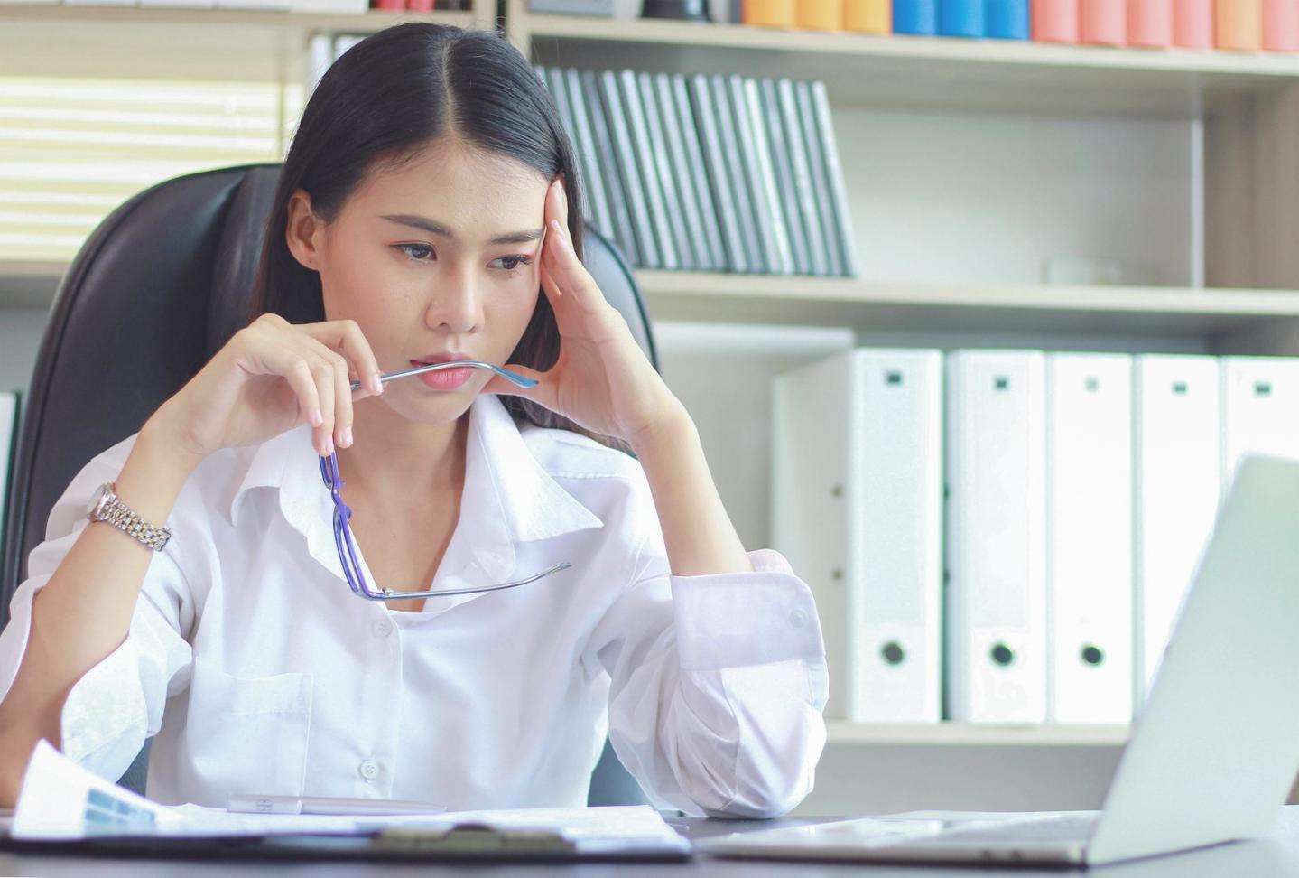 Sesión de trabajo colaborativo en estrategia de contenido